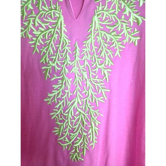Quacker Factory Pink w/Green Leaf EmbroideryV-Neck 100% Cotton Blouse sz 1X - Picture 4 of 6